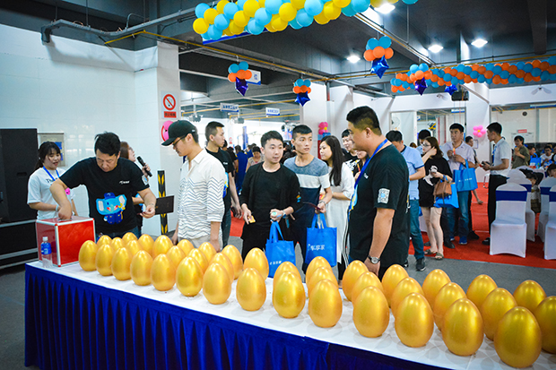 江苏车享家第一届保险团购会火爆苏城