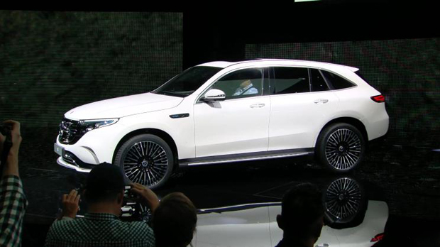 有望国产 奔驰推代号H243 7座电动SUV