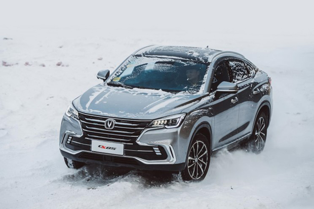 科技配置丰富/中型SUV 长安CS85新消息