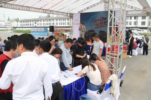 火爆 东风风行7座家用SUV试驾团购会落幕