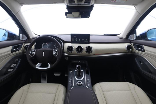 8月底上市！WEY VV6预售价15.80万元起