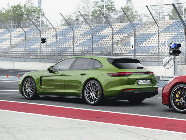 售184.8-187.8万元！新Panamera GTS上市