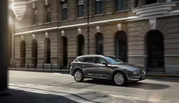 张驰 x Mazda CX-8 | 出离常规，惊艳世界