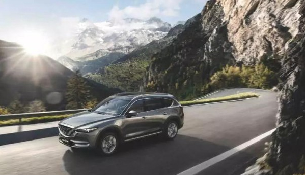 张驰 x Mazda CX-8 | 出离常规，惊艳世界