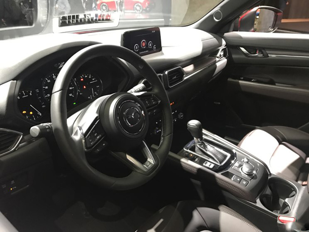 2018洛杉矶车展：新款马自达CX-5亮相