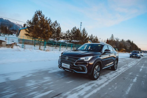 科技配置丰富/中型SUV 长安CS85新消息