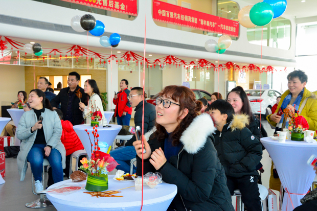 全明星璀璨 领跑2019！苏州新丰泰丰田团拜会