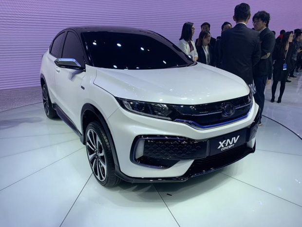 2019上海车展：东风本田思铭X-NV概念车