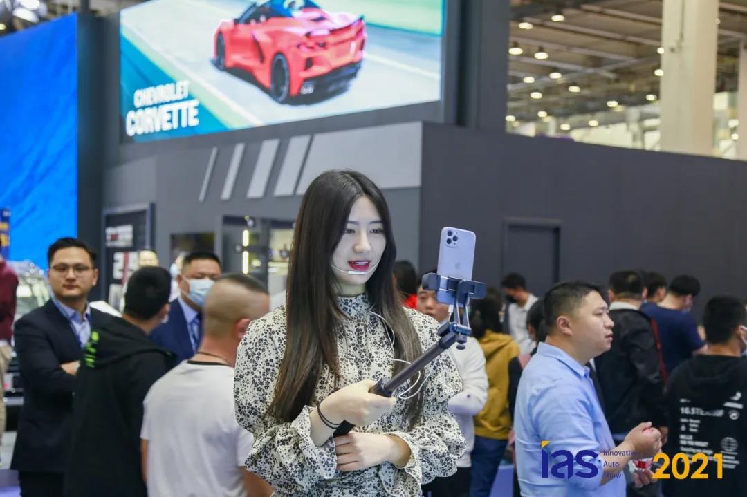 展车千余台 苏州五一国际车展博览中心开幕