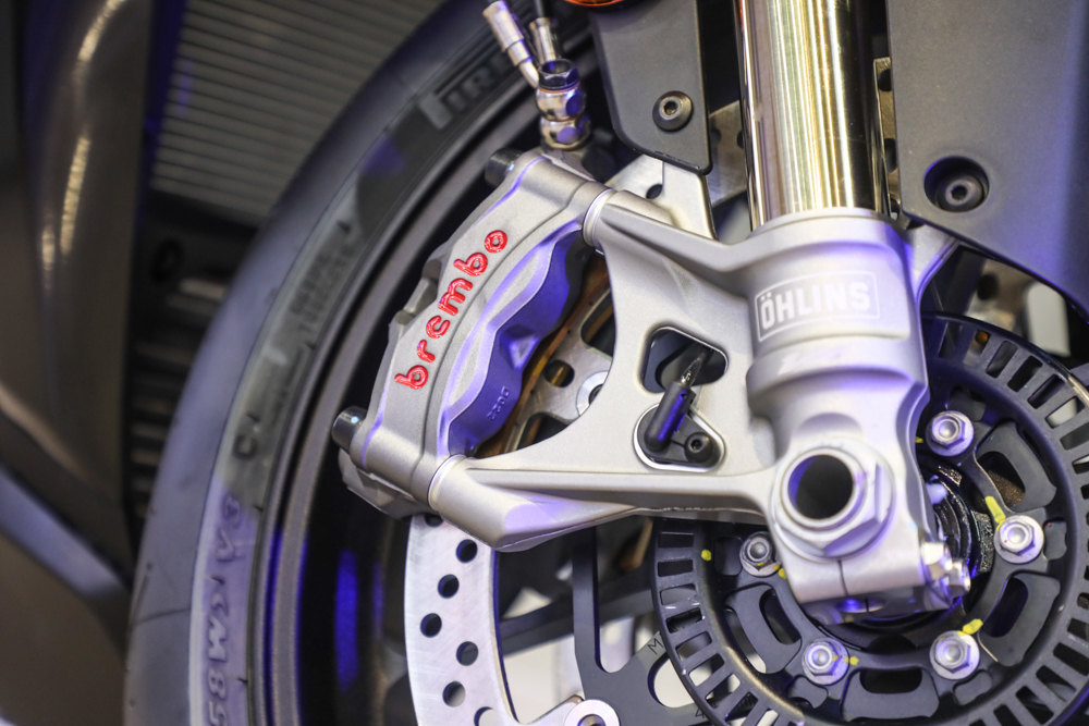 王者座驾，荣耀而来！Aprilia RSV4强势登陆苏州