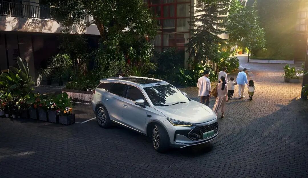 比亚迪王朝网唐DM-i 175km版本&秦PLUS进取型苏州上市